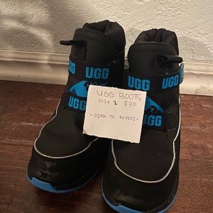 Kid boots